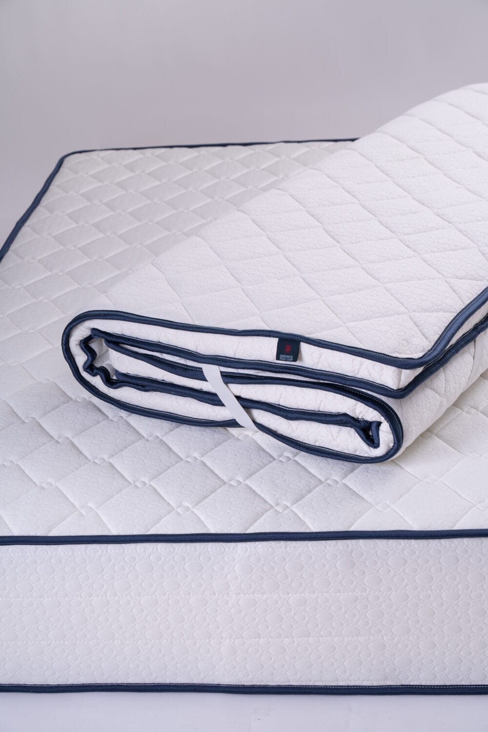 Ανώστρωμα Mira