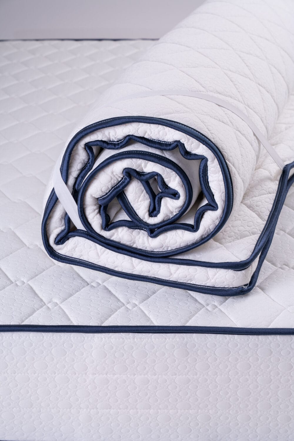 Ανώστρωμα Mira